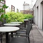 Izzy Ξενοδοχείο 3*