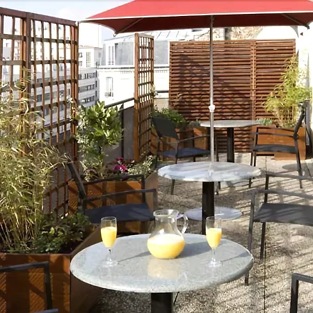 Izzy Hotel Issy-les-Moulineaux