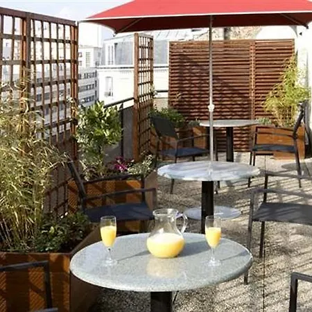 Izzy 4* Issy-les-Moulineaux