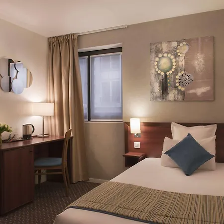 Hotell Izzy 3*