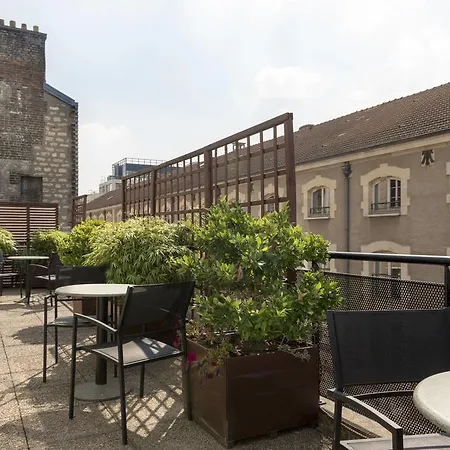 Izzy 4* Issy-les-Moulineaux
