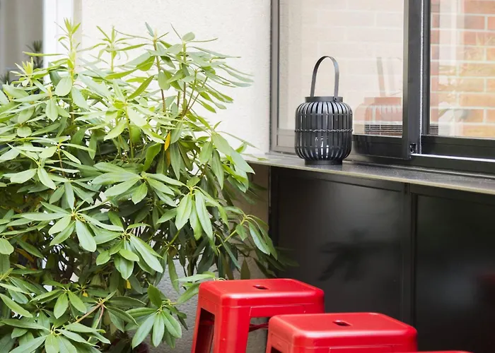 Izzy Issy-les-Moulineaux