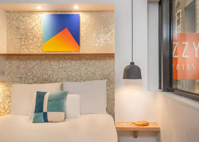 Izzy Hotel